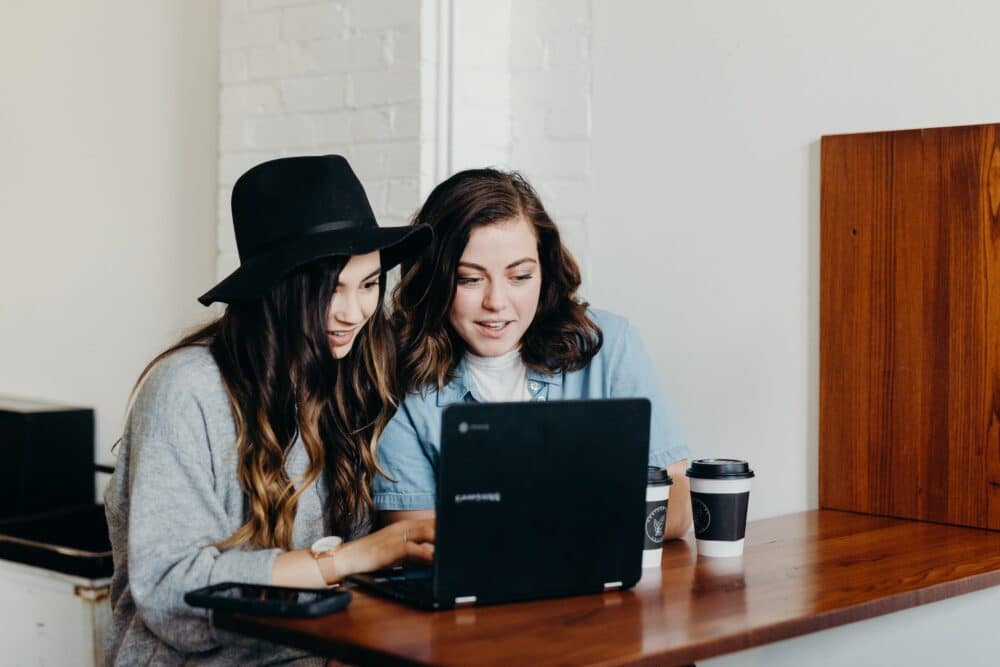 21 Binge-Worthy Small Business Blogs to Read in 2026
